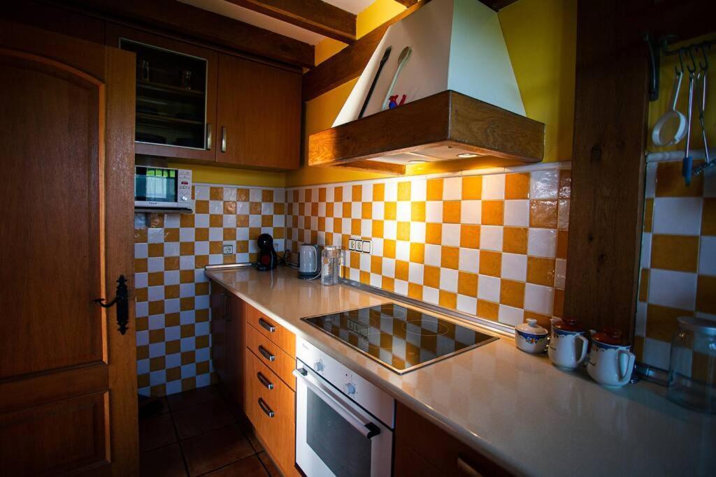 Casa Independiente Con Chimena, Jardin Y Barbacoa Santander Exteriör bild