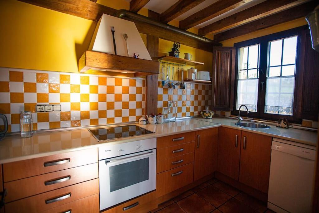 Casa Independiente Con Chimena, Jardin Y Barbacoa Santander Exteriör bild